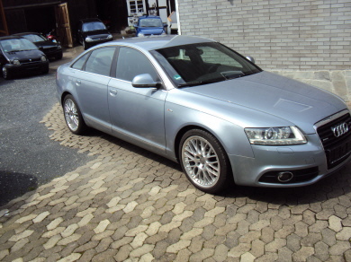 Audi QUATTRO A6